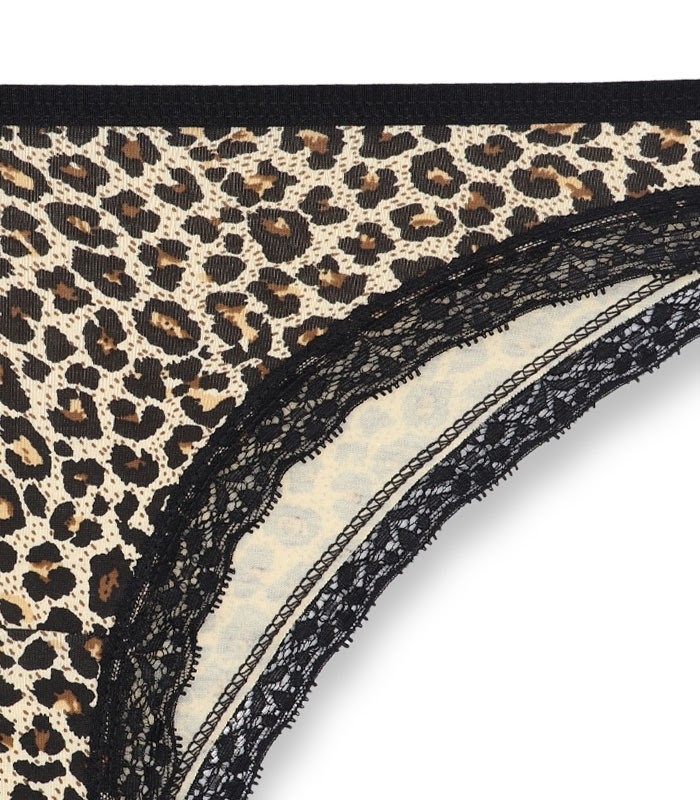 خرید عمده پک شورت زنانه اسلیپ نخ و گیپور Misspel میسپل کد 445 میکس طرح‌دار - بسته 12 عددی