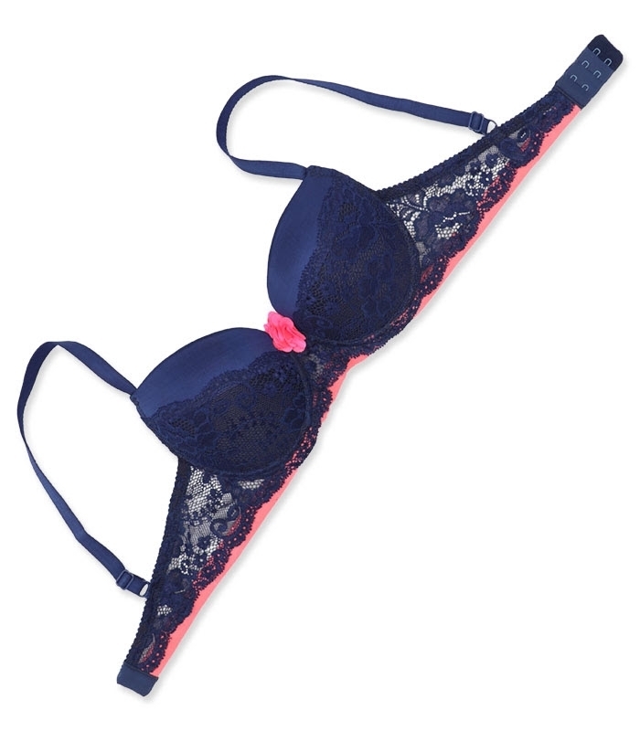 پک ست شورت و سوتین کاپدار دانتل فنردار اما کد 4386 - بسته 4 عددی