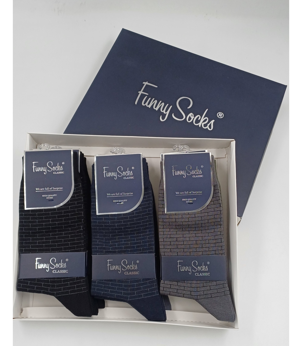 خرید عمده پک جوراب ساقدار مردانه Funny Socks فانی ساکس کد 65123 - جعبه 12 عددی