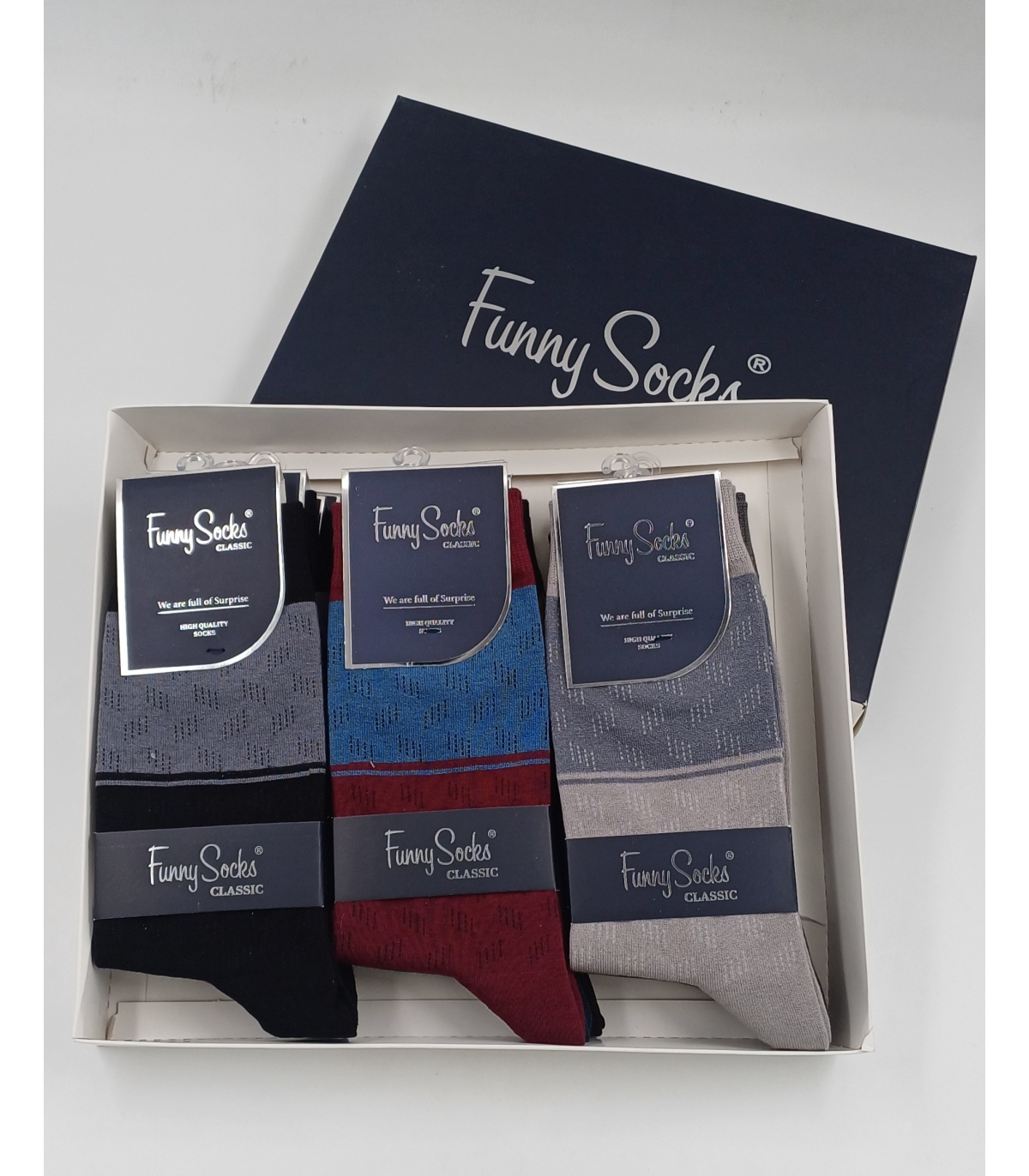 خرید عمده پک جوراب ساقدار مردانه Funny Socks فانی ساکس کد 65131 - جعبه 12 عددی