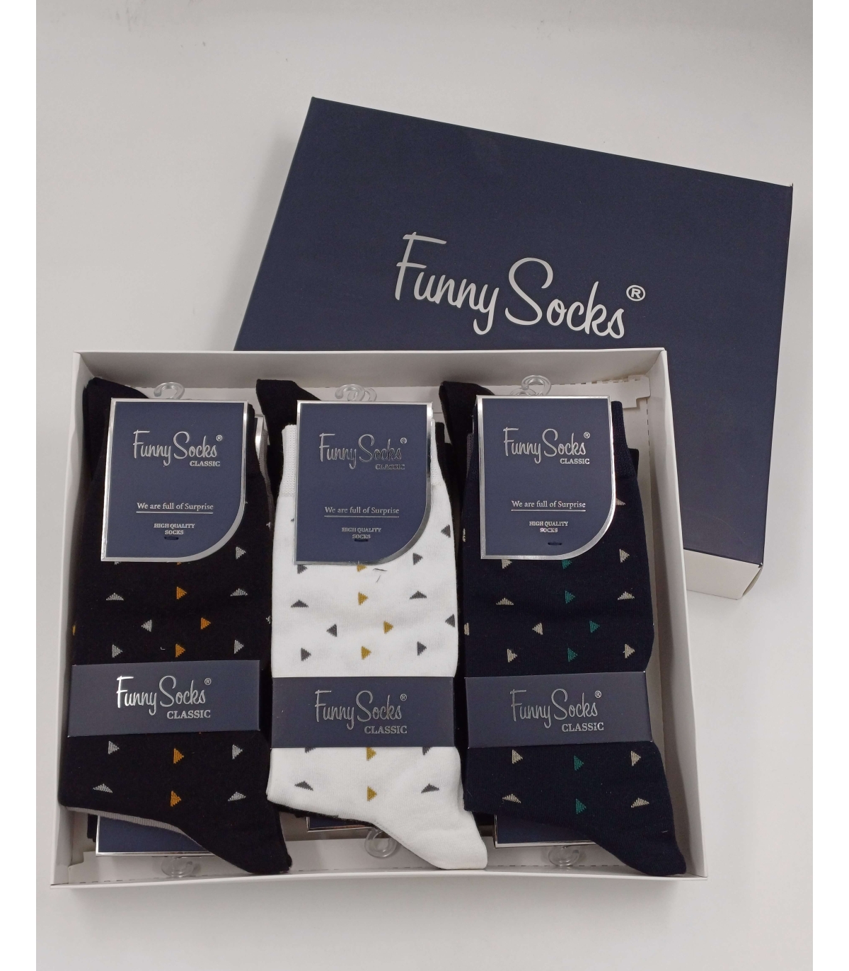 خرید عمده پک جوراب ساقدار مردانه Funny Socks فانی ساکس کد 65127 - جعبه 12 عددی