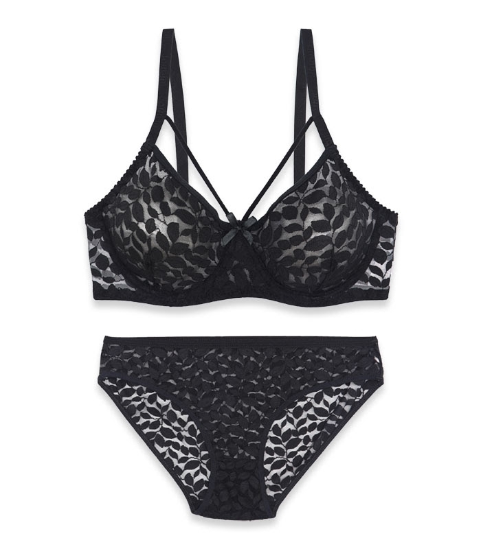 خرید عمده پک ست شورت و سوتین گیپور فنردار ژوبین کد 1369 - بسته 4 عددی