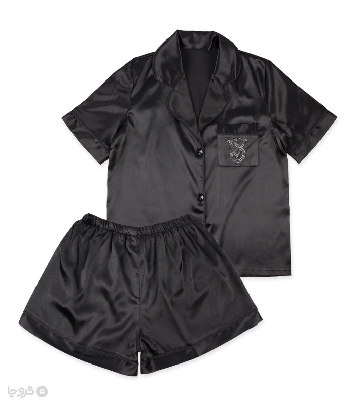 خرید عمده پک ست لباس خواب راحتی شلوارک و بلوز ساتن Ema اما کد 3510 طرح Victoria's Secret - بسته 2 عددی